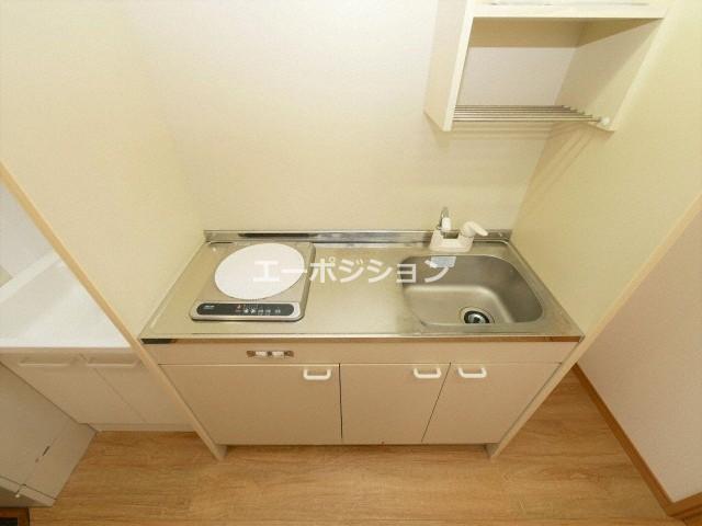 キッチン　ハクユウ元町