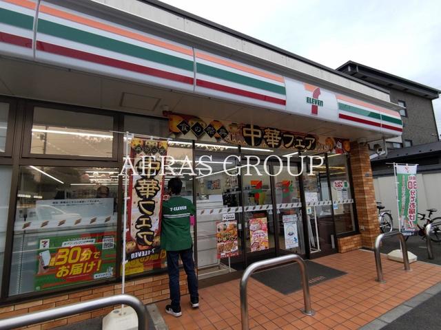 コンビニ　セブンイレブン大和東3丁目店（コンビニ）まで216m