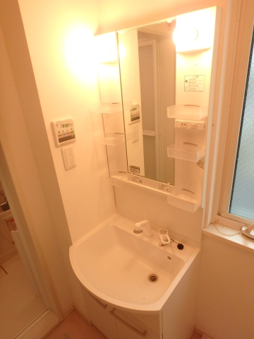 洗面設備　＊参考写真＊