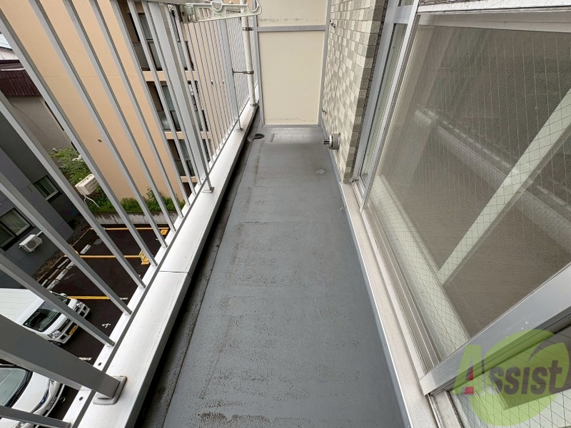 バルコニー　バルコニーが付いていますので一息ついてみてはいかがですか。