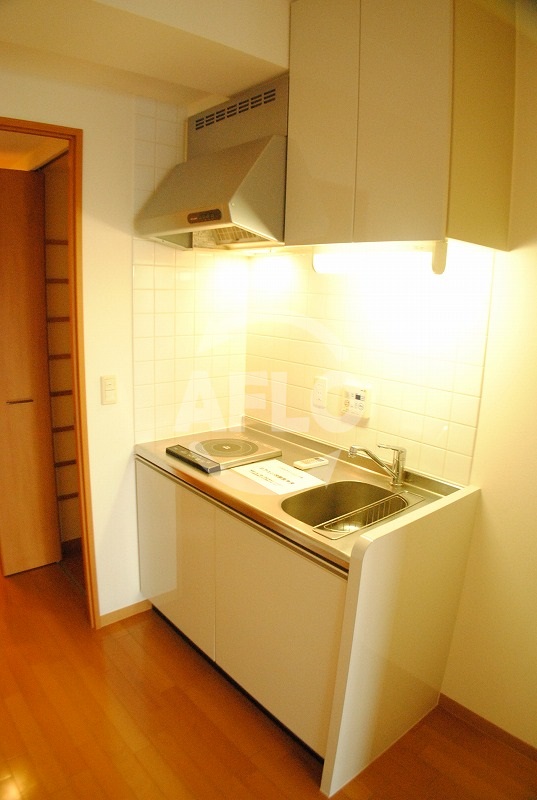 キッチン　クリーデンス福島　システムキッチン