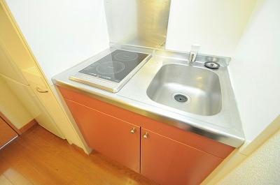 キッチン　備品や設備仕様は号室等により異なります現地をご確認下さい。