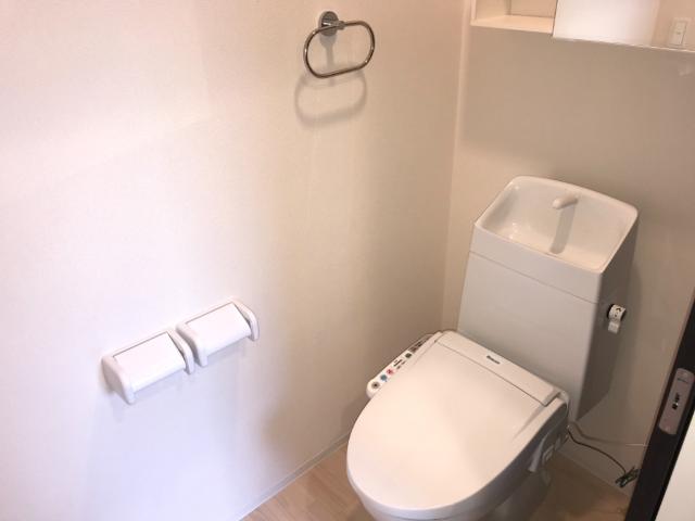 トイレ　トイレ