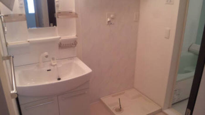 洗面設備　洗髪洗面台