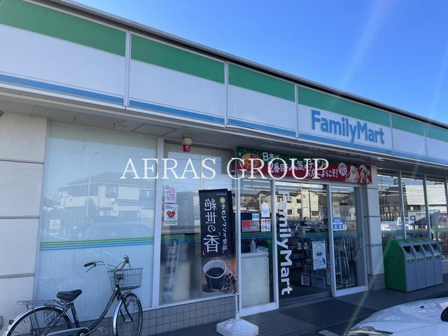 コンビニ　ファミリーマート 戸田笹目五丁目店（コンビニ）まで298m