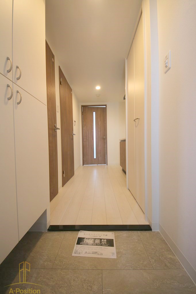 玄関　ゼオン大阪EAST