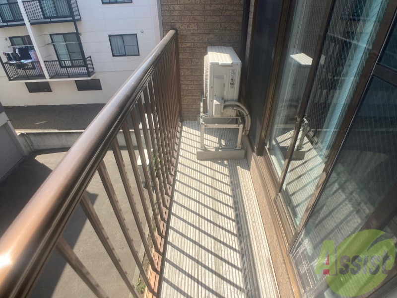 バルコニー　バルコニーが付いていますので一息ついてみてはいかがですか。