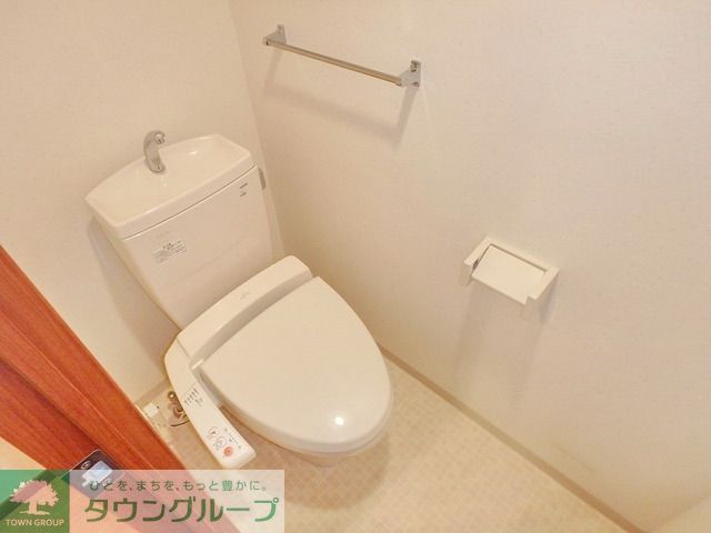 トイレ　★温水洗浄便座付★