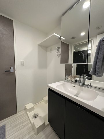 洗面設備　モデルルーム写真