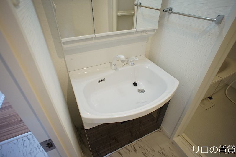 洗面設備　同仕様