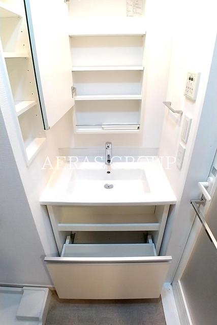 洗面設備　同仕様