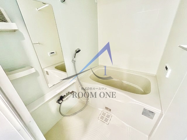 バス・シャワールーム　お風呂です。