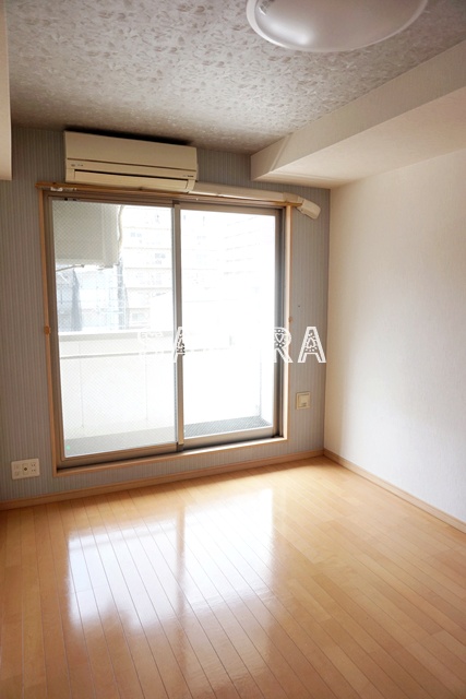 居室・リビング　開放感のあるゆったりとしたお部屋です♪