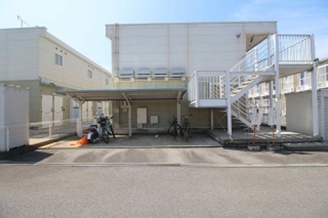 駐車場　駐輪場