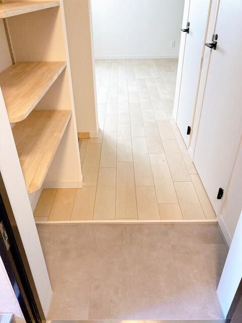 玄関　落ち着いた玄関です