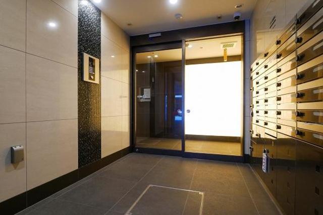 エントランス　エントランス