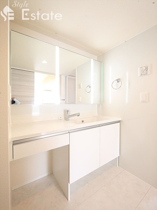 洗面設備　洗面所