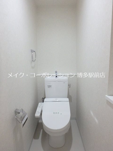 トイレ　※同シリーズの別建物の部屋写真引用