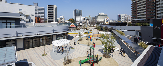 ショッピングセンター　BRANCH博多パピヨンガーデン（ショッピングセンター）まで238m