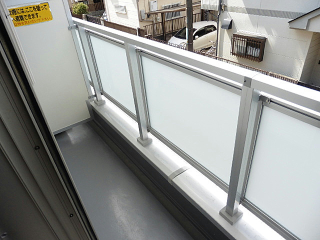 バルコニー　※写真は他号室です