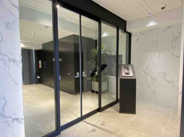 エントランス　☆きれいなエントランス☆