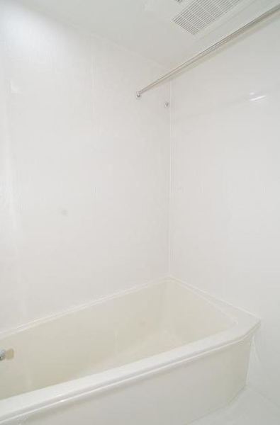 バス・シャワールーム　※別部屋参考写真