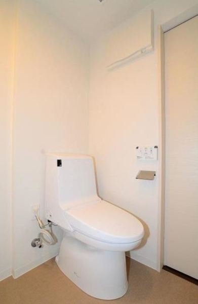 トイレ　※別部屋参考写真