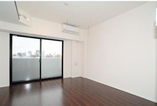 居室・リビング　※別部屋参考写真