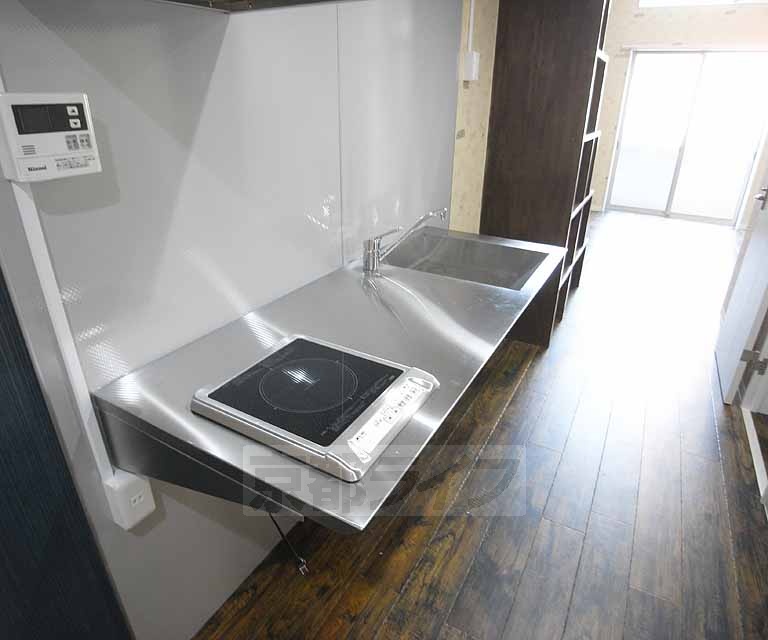 キッチン　シンプル