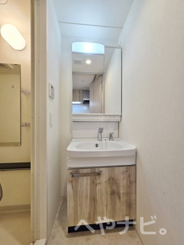 洗面設備　★洗面台　別号室の1Kのお写真です
