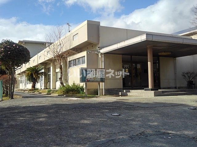 中学校　鳥栖市立鳥栖中学校（中学校）まで1051m