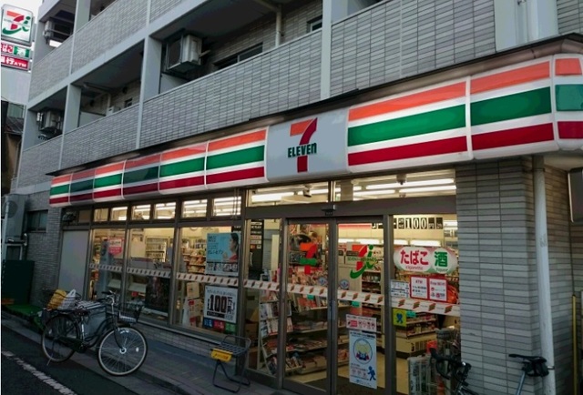コンビニ　セブンイレブン世田谷羽根木2丁目店（コンビニ）まで857m