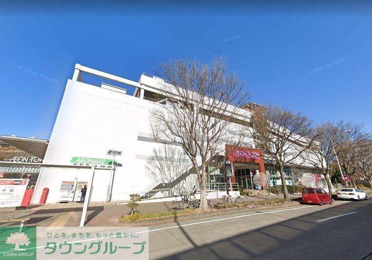 飲食店　サイゼリヤイオンタウン千種店（飲食店）まで490m