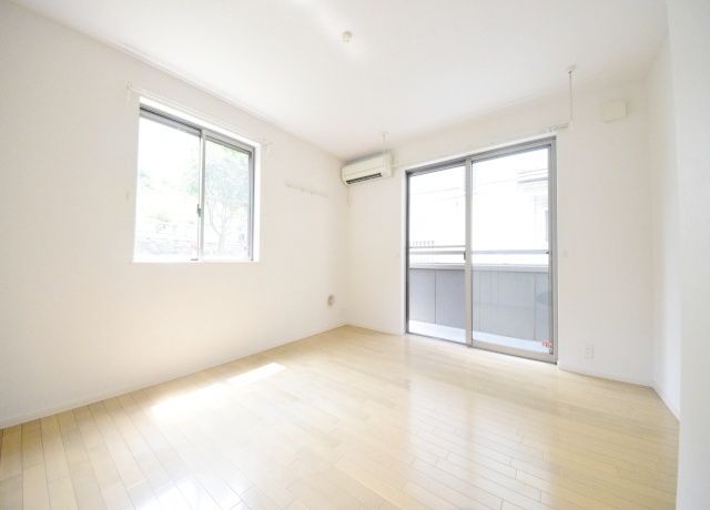 居室・リビング　★★広々と快適な室内★★