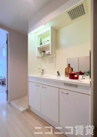 キッチン　同型タイプの為、現状を優先します。