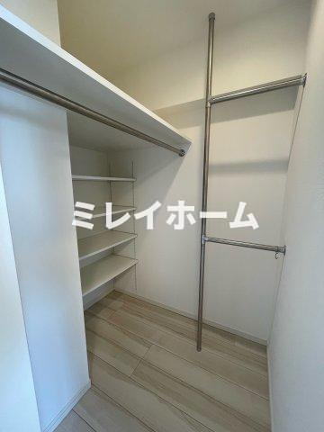 収納　同建物内、別のお部屋の参考写真になります。