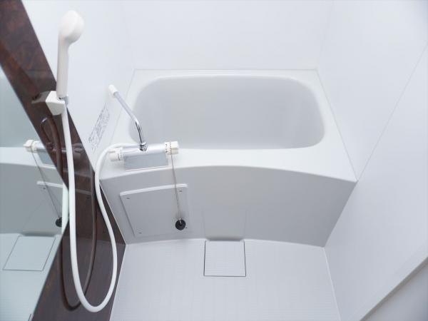 バス・シャワールーム　浴室