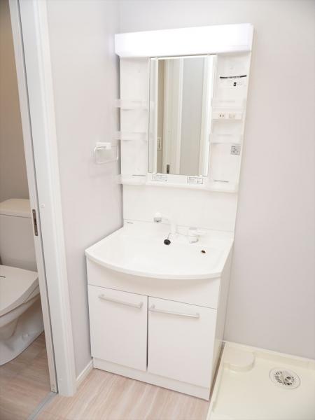 洗面設備　洗面所