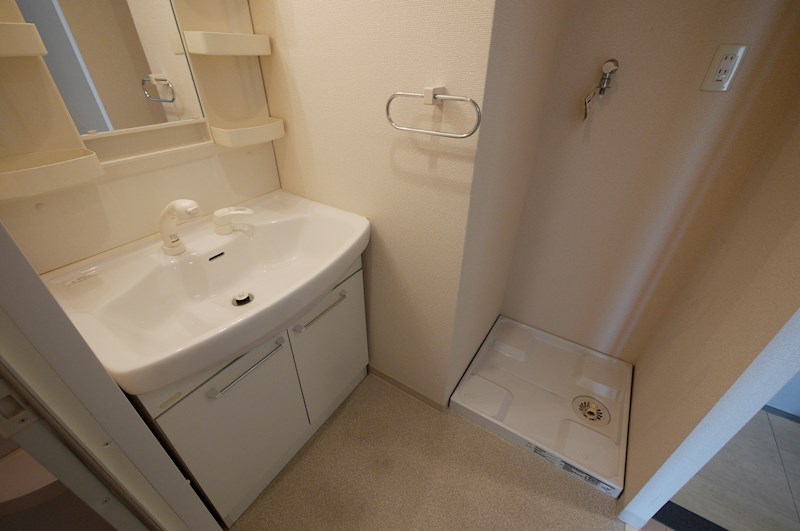 洗面設備　同仕様写真