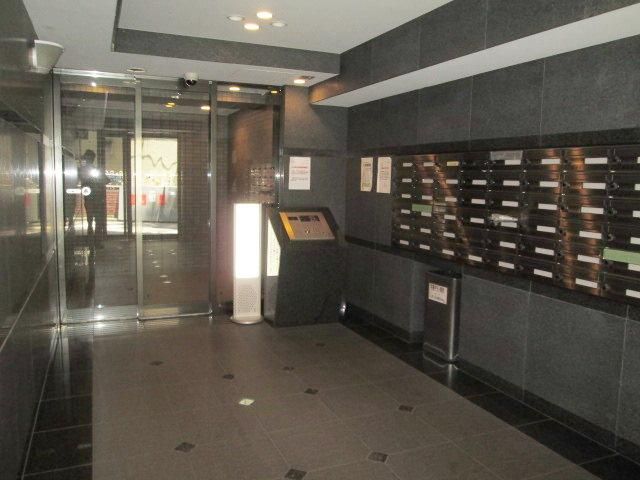 エントランス　★オートロック★