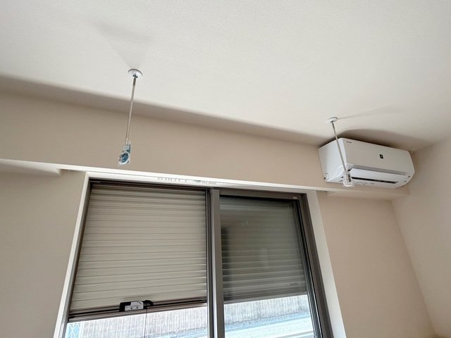 セキュリティ　★防犯シャッター・室内物干し★