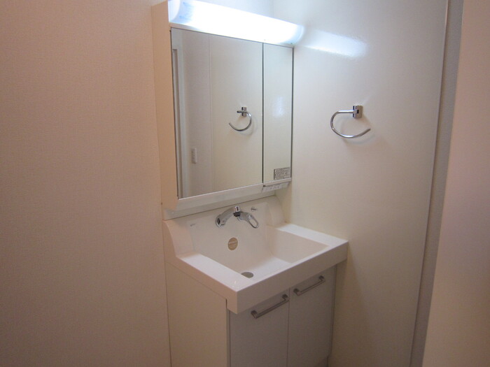 洗面設備　洗髪洗面化粧台