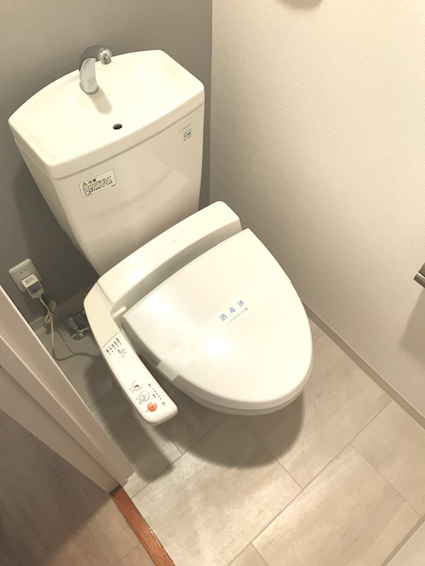 トイレ　※同建物別部屋参照