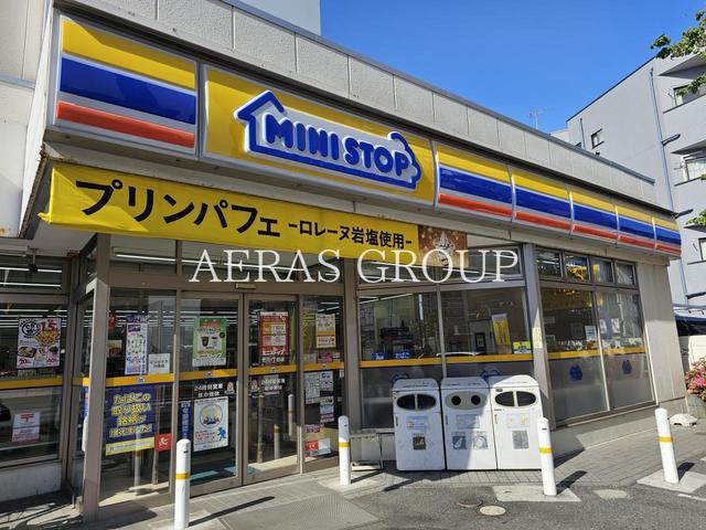 コンビニ　ミニストップ 荒川１丁目店（コンビニ）まで409m