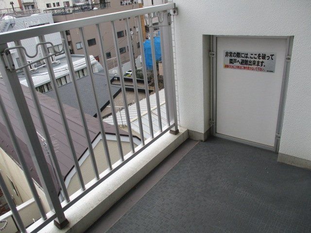 バルコニー　（別タイプ参考写真）フェニックス池袋North　豊島区池袋1