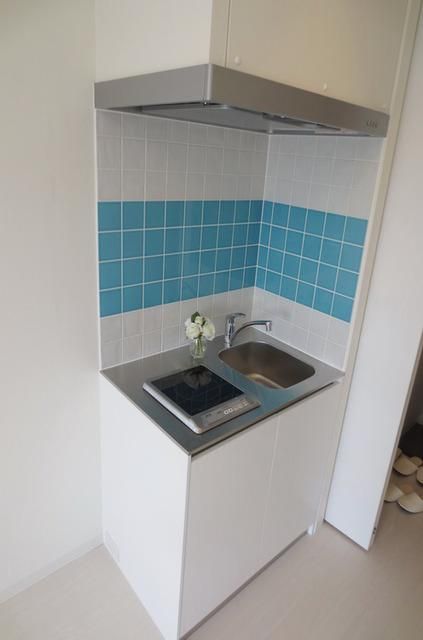 キッチン　IHコンロでお掃除も楽ちんです。