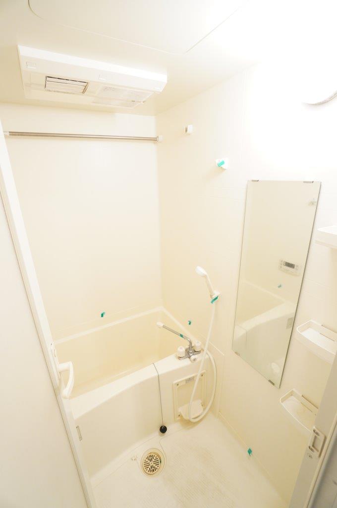 バス・シャワールーム　※同物件・同タイプの写真です。