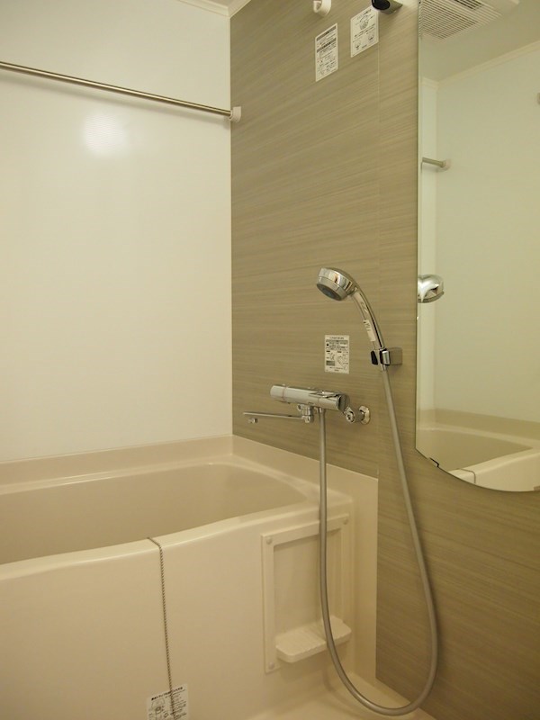 バス・シャワールーム　☆ゆったりくつろげるお風呂☆