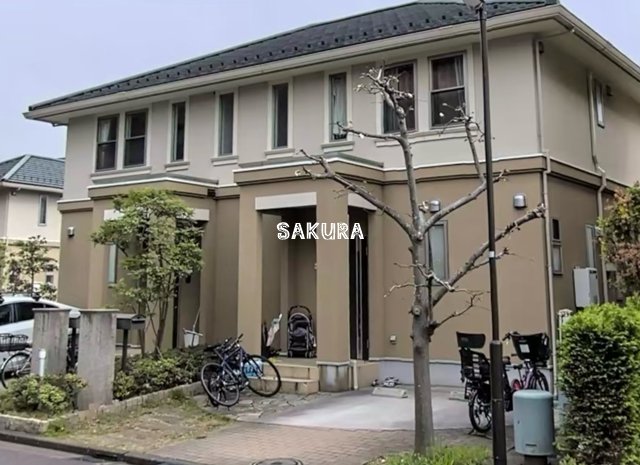 エントランス　お洒落な建物デザイン♪