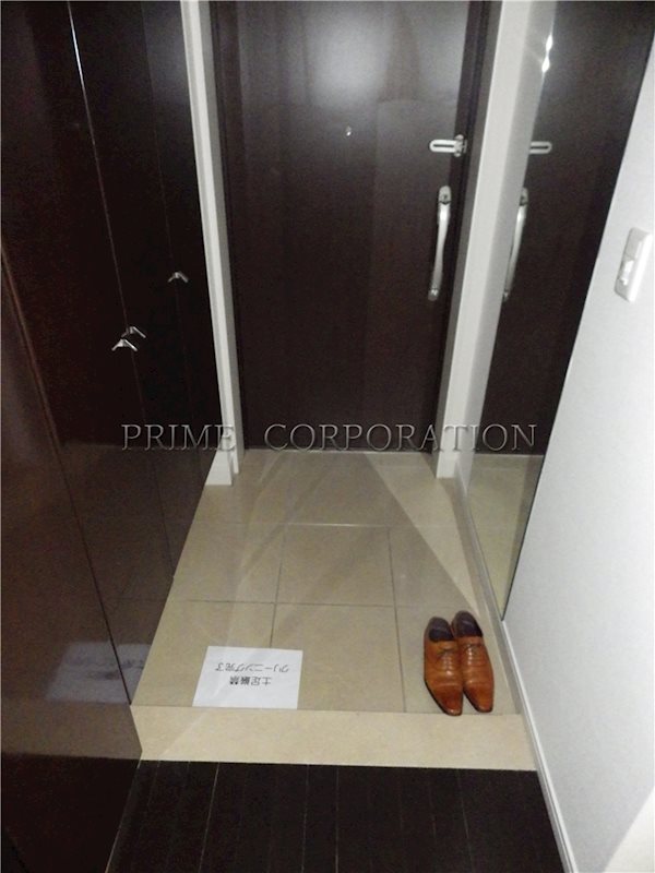 玄関　※参考写真※